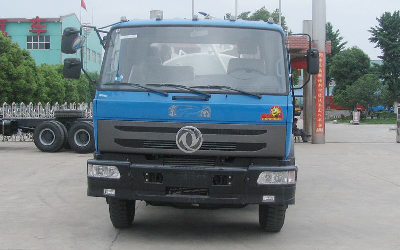 东风145吸粪车