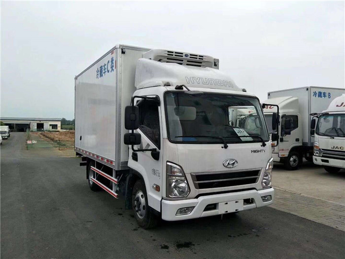 四川现代盛图国五4米2冷藏车冷藏车