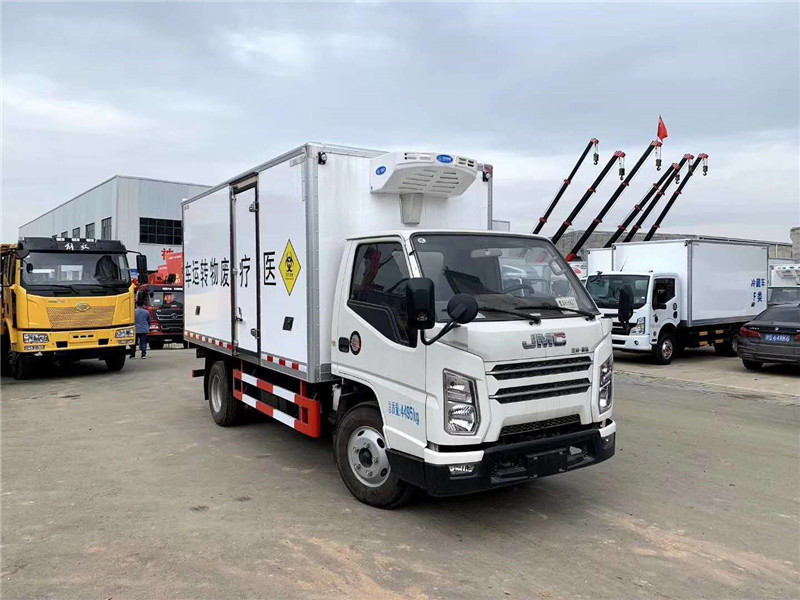 江铃国六4米2医疗废物转运车