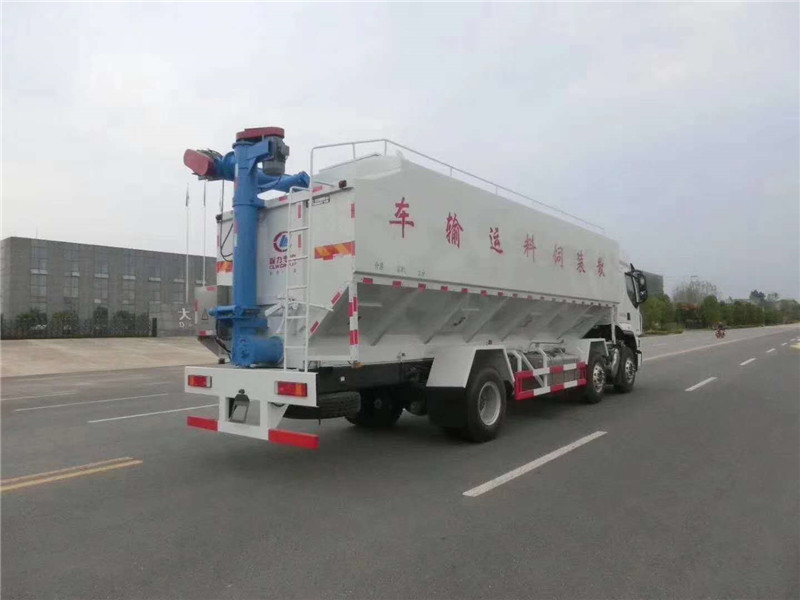 柳汽乘龙国六34方散装饲料运输车价格 